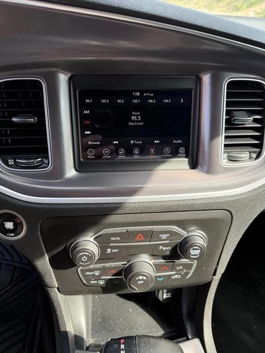2020 Dodge Charger 7th Gen - Image 10 of 16