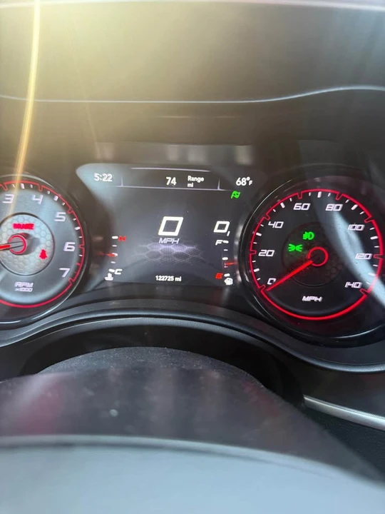 2020 Dodge Charger 7th Gen - Image 13 of 20