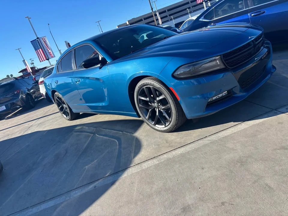 2020 Dodge Charger 7th Gen - Image 2 of 5