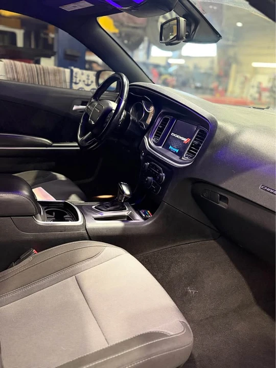 2020 Dodge Charger - Image 3 of 6