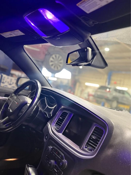 2020 Dodge Charger - Image 4 of 6
