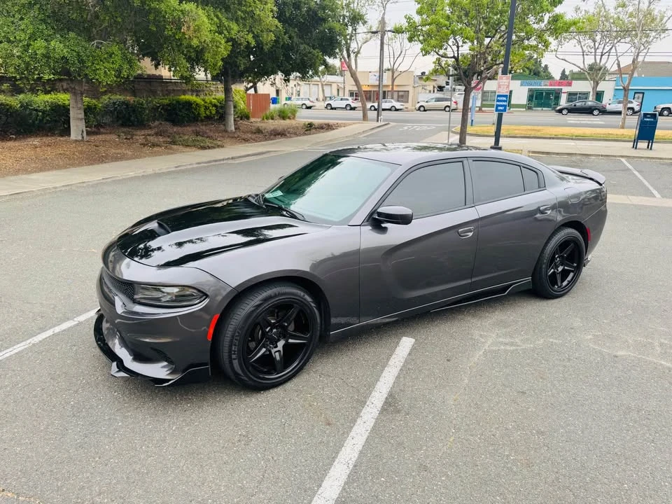 2020 Dodge Charger 7th Gen - Image 5 of 17