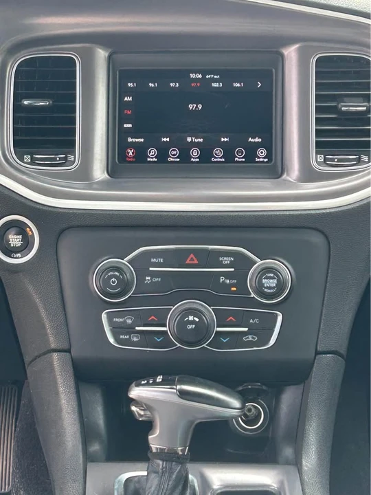 2020 Dodge Charger 7th Gen - Image 10 of 10