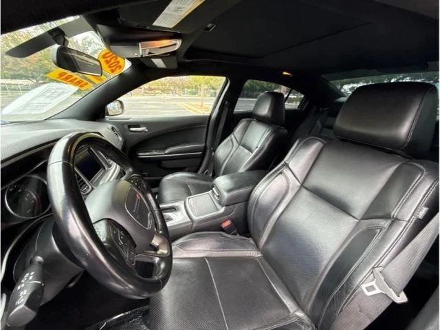 2020 Dodge Charger 7th Gen - Image 9 of 11