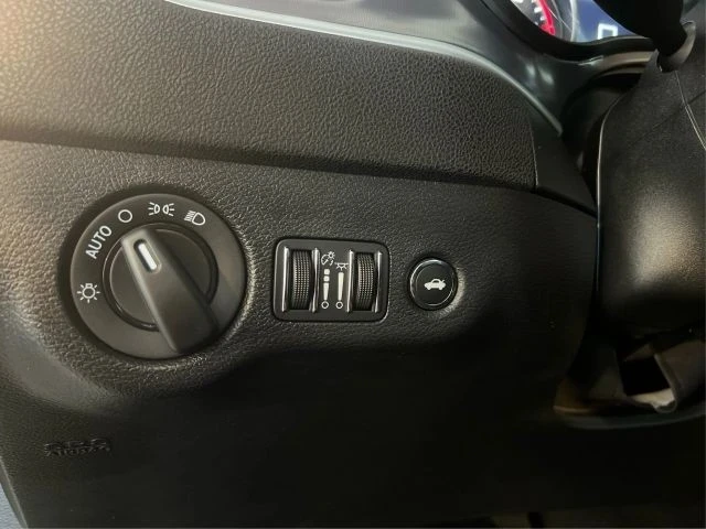 2020 Dodge Charger 7th Gen - Image 18 of 21