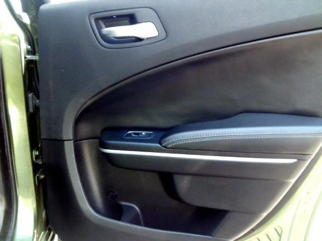 2020 Dodge Charger 7th Gen - Image 26 of 31