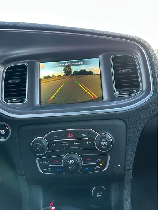 2020 Dodge Charger 7th Gen - Image 16 of 18