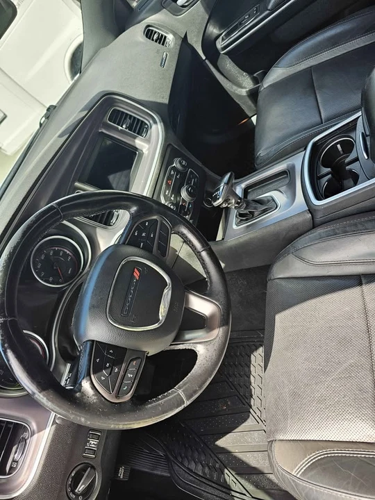 2020 Dodge Charger 7th Gen - Image 9 of 11