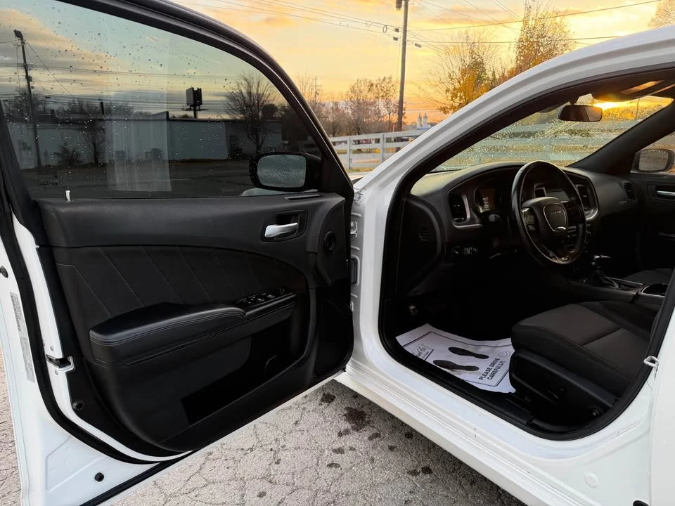 2020 Dodge Charger 7th Gen - Image 9 of 14