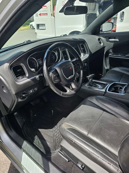2020 Dodge Charger 7th Gen - Image 8 of 11