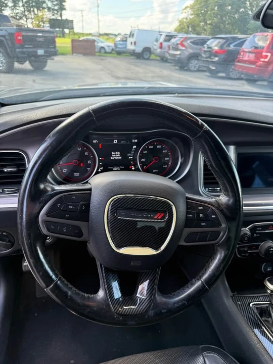2020 Dodge Charger 7th Gen - Image 10 of 12