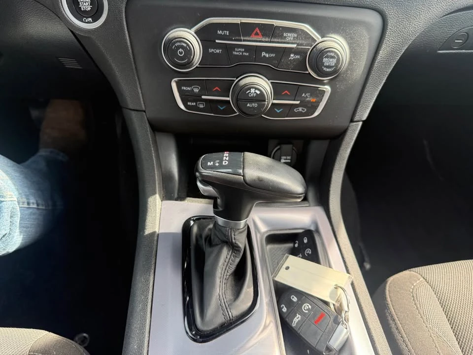 2020 Dodge Charger 7th Gen - Image 14 of 16