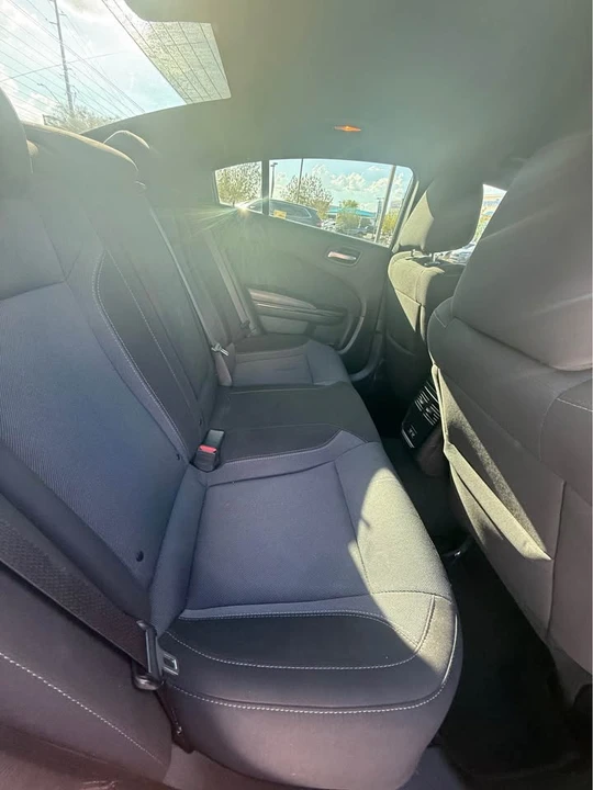 2020 Dodge Charger 7th Gen - Image 9 of 12