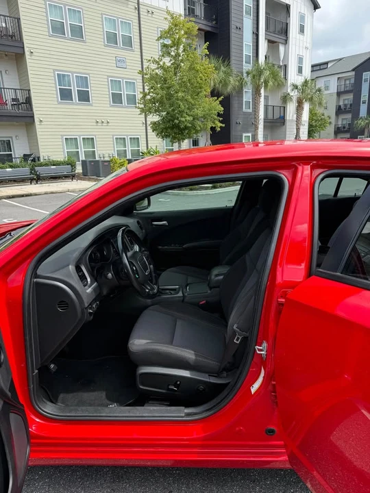 2020 Dodge Charger 7th Gen - Image 9 of 14