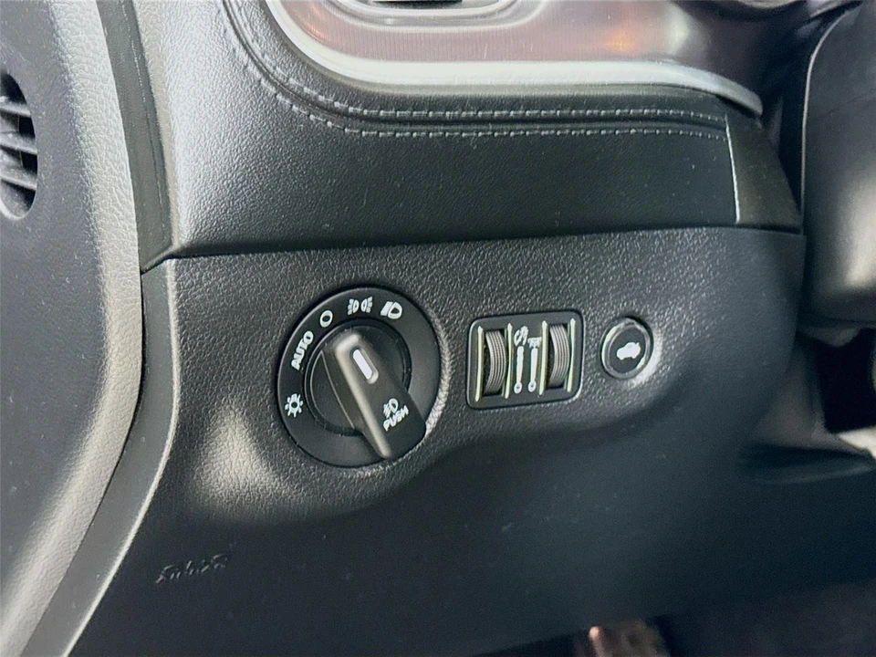 2020 Dodge Charger 8th Gen - Image 6 of 14