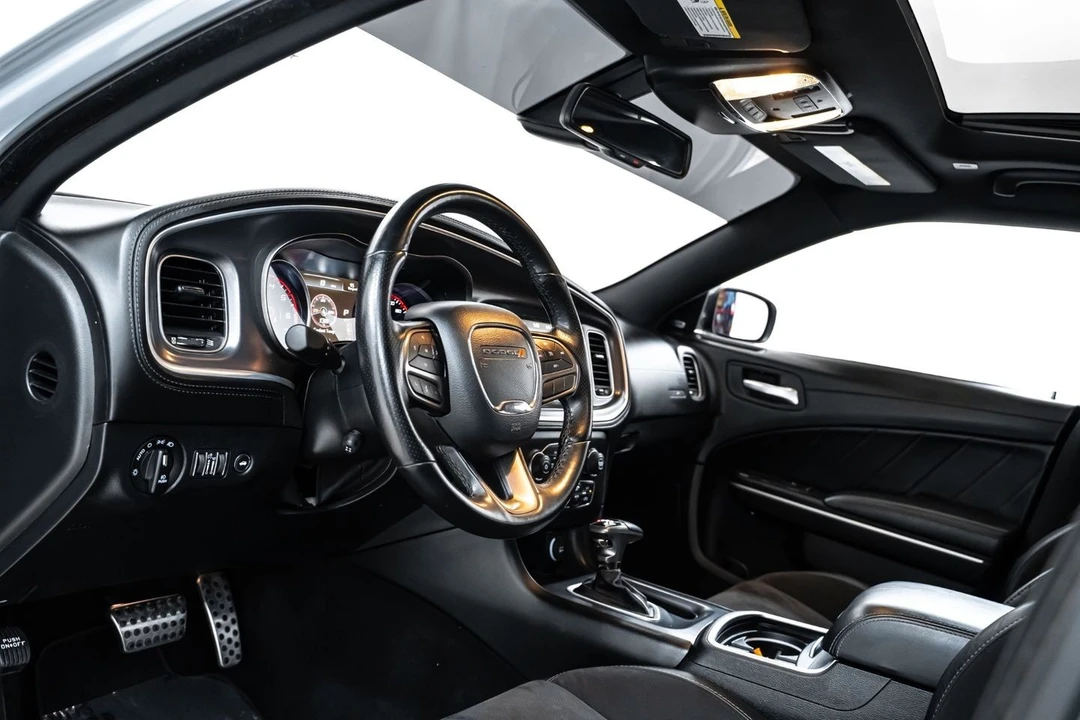 2020 Dodge Charger SRT Hellcat 7th Gen - Image 18 of 31