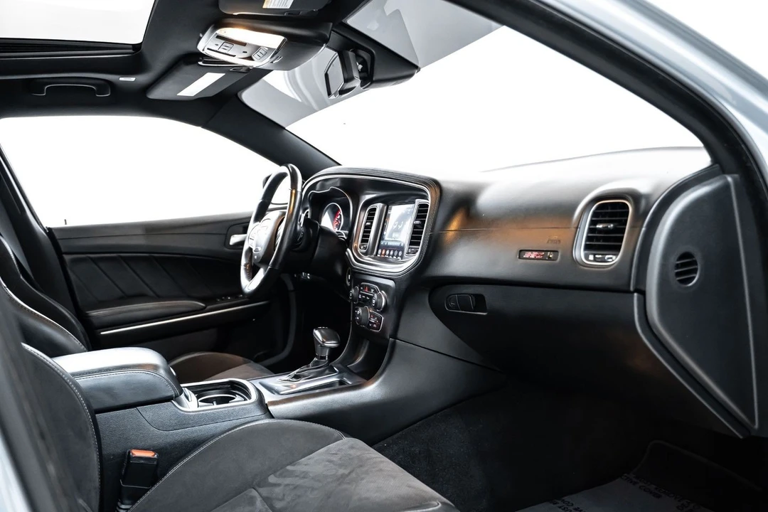 2020 Dodge Charger SRT Hellcat 7th Gen - Image 29 of 31