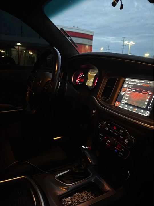2020 Dodge Charger SRT & 392 7th Gen - Image 9 of 14
