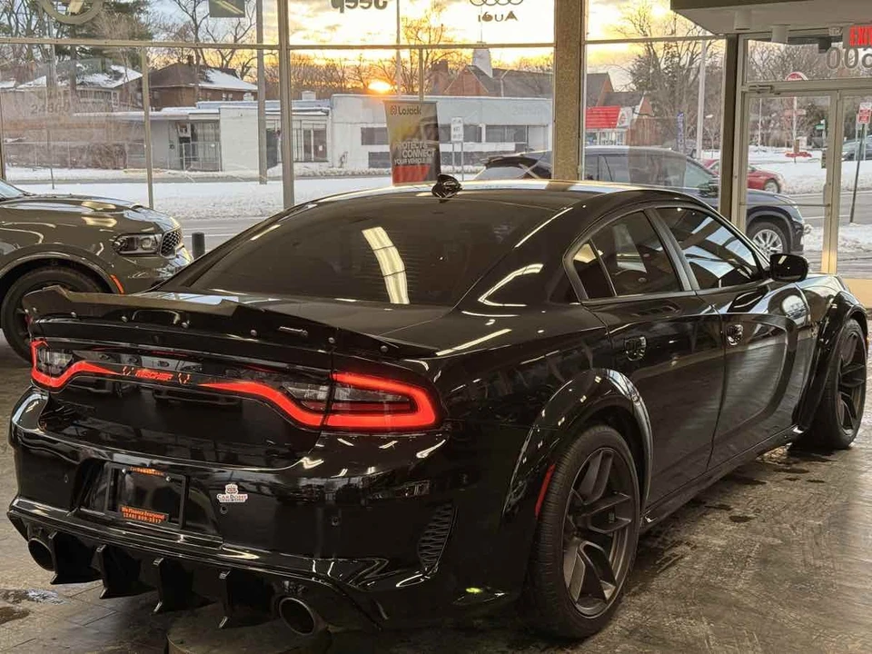 2020 Dodge Charger 8th Gen - Image 12 of 12