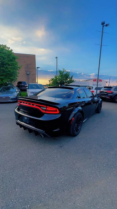 2020 Dodge Charger SRT & 392 7th Gen - Image 2 of 10
