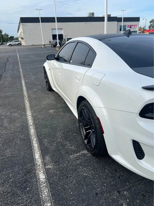 2020 Dodge Charger SRT & 392 7th Gen - Image 5 of 11