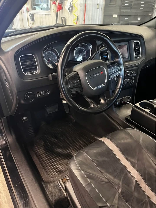 2020 Dodge Charger 7th Gen - Image 2 of 10
