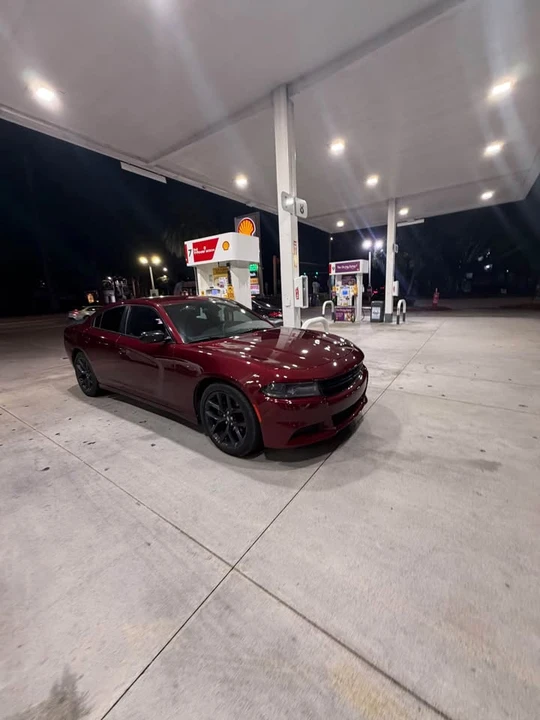 2020 Dodge Charger 7th Gen - Image 2 of 15