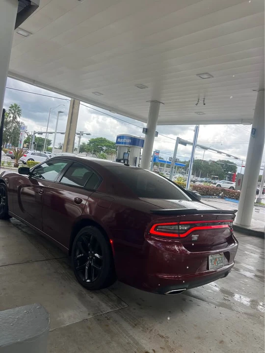 2020 Dodge Charger 7th Gen - Image 11 of 13