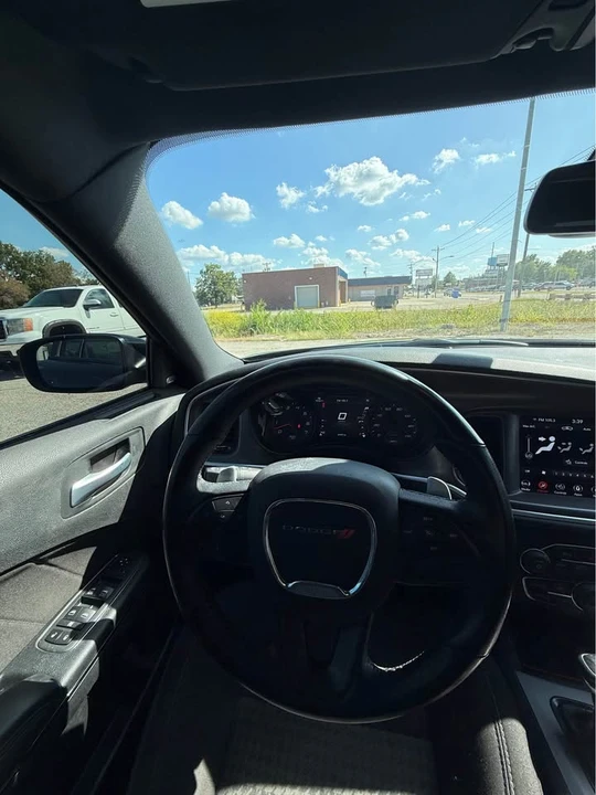 2020 Dodge Charger 7th Gen - Image 11 of 17