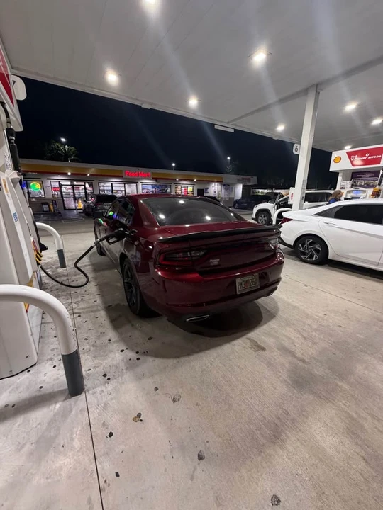 2020 Dodge Charger 7th Gen - Image 9 of 10