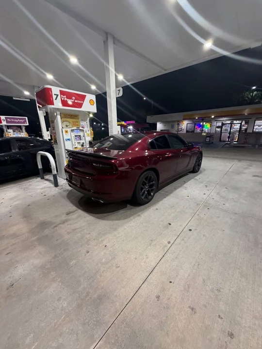 2020 Dodge Charger 7th Gen - Image 2 of 15