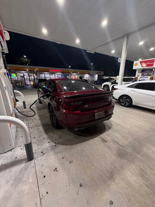 2020 Dodge Charger 7th Gen - Image 2 of 14