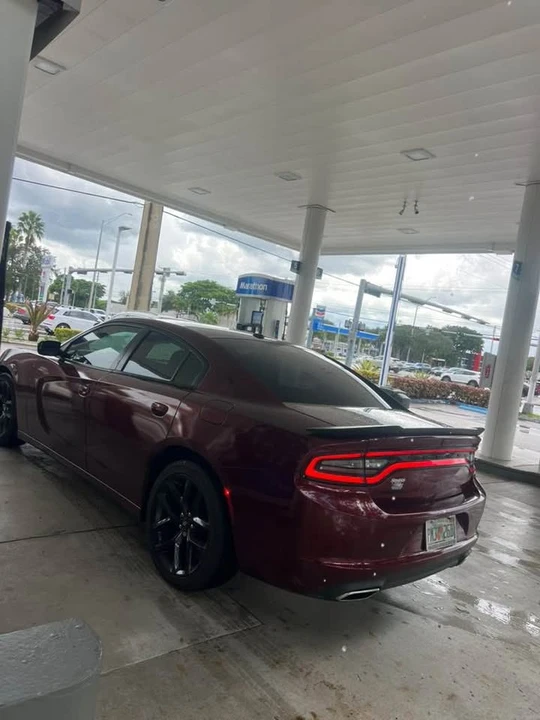 2020 Dodge Charger 7th Gen - Image 4 of 11
