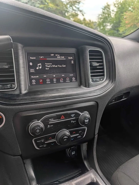 2020 Dodge Charger 7th Gen - Image 10 of 19