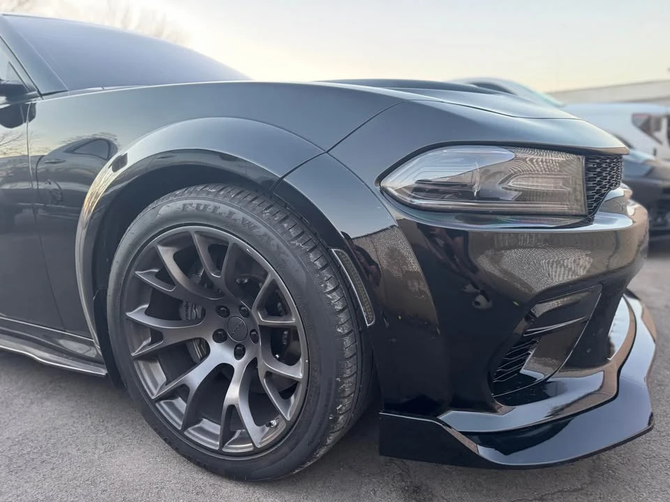 2020 Dodge Charger - Image 10 of 14