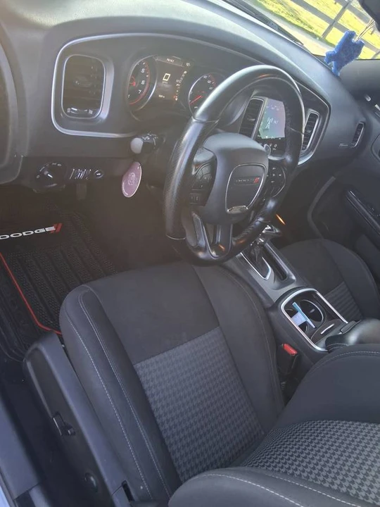 2020 Dodge Charger 7th Gen - Image 7 of 10