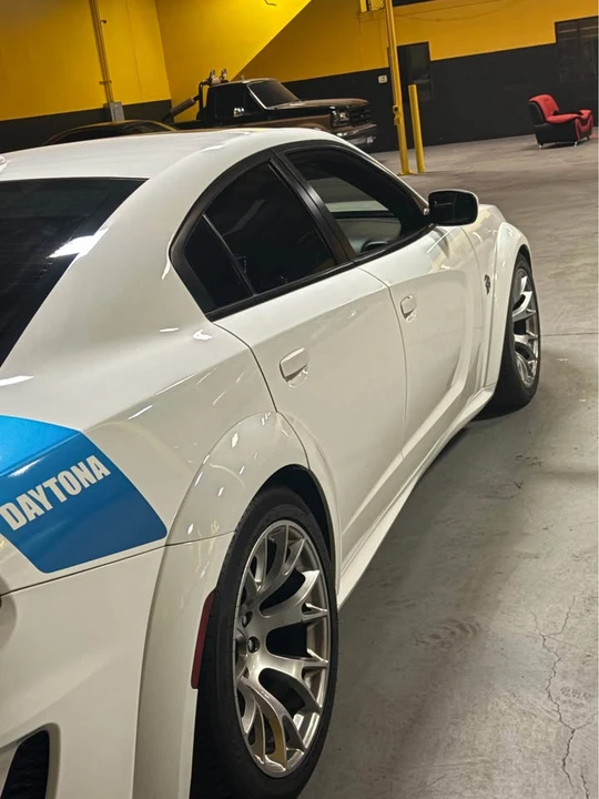 2020 Dodge Charger SRT Hellcat 7th Gen - Image 4 of 11