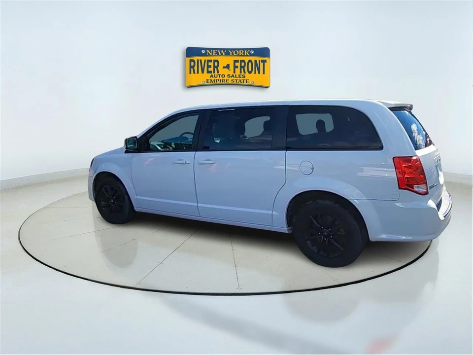 2020 Dodge Caravan - Image 6 of 28