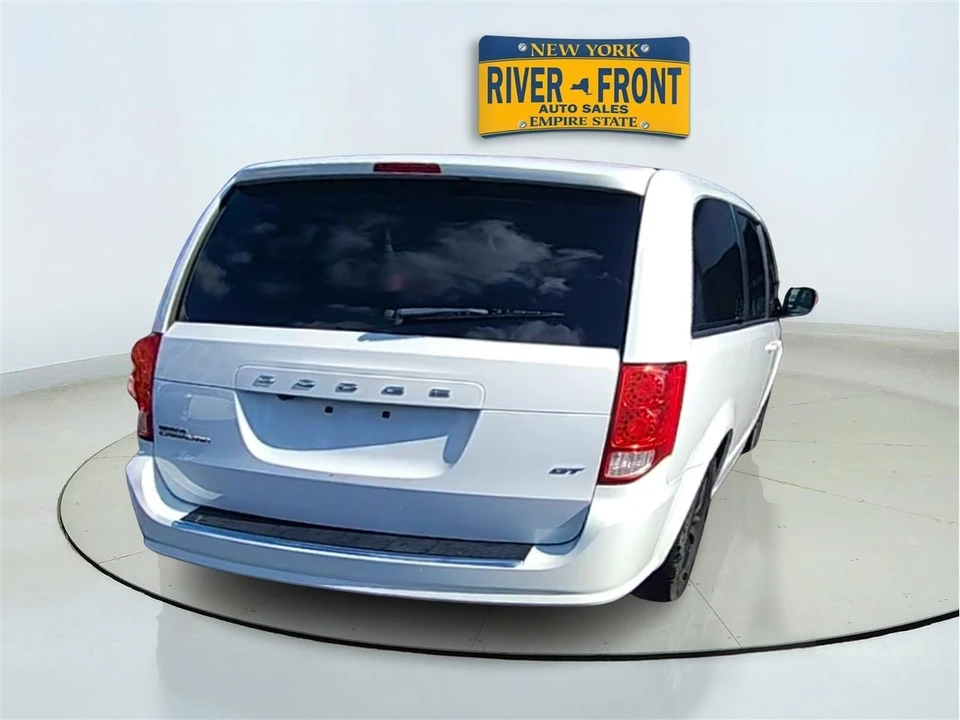 2020 Dodge Caravan - Image 8 of 28