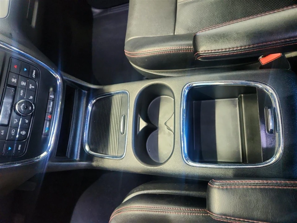 2020 Dodge Caravan - Image 12 of 28