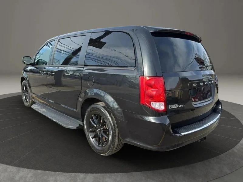 2020 Dodge Caravan - Image 7 of 12
