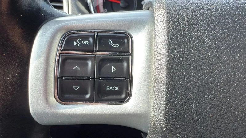 2020 Dodge Caravan - Image 12 of 12