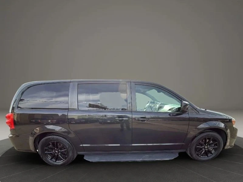 2020 Dodge Caravan - Image 4 of 12