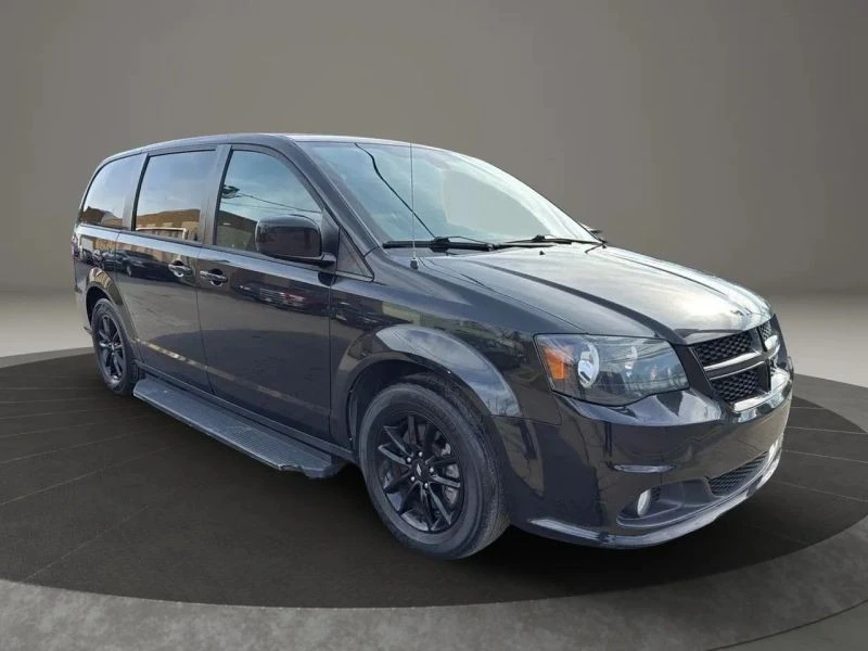 2020 Dodge Caravan - Image 3 of 12