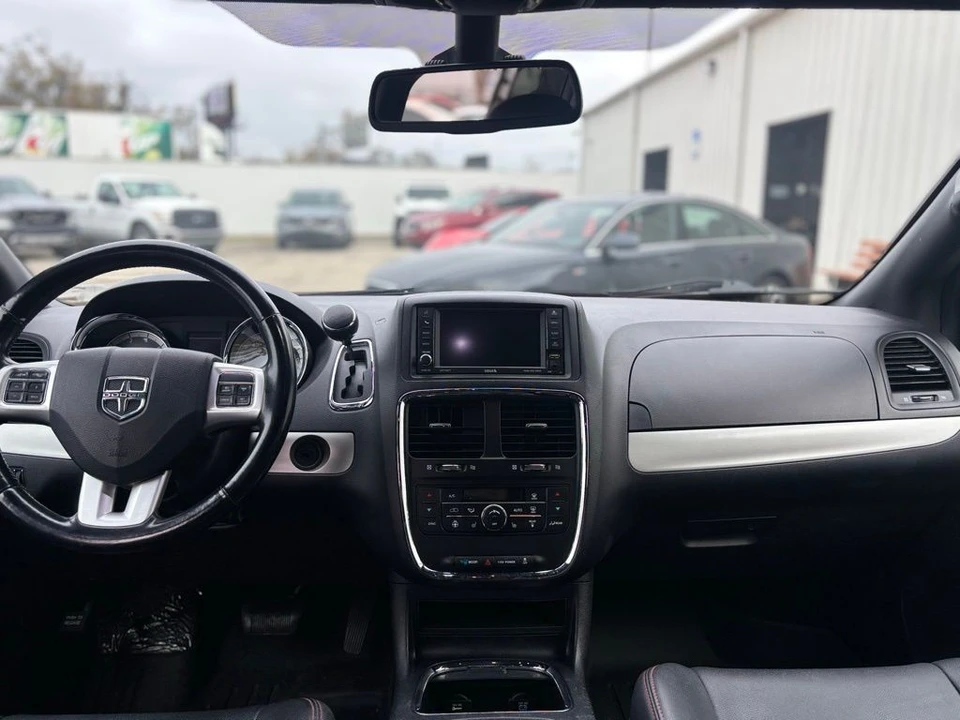 2020 Dodge Caravan - Image 21 of 21
