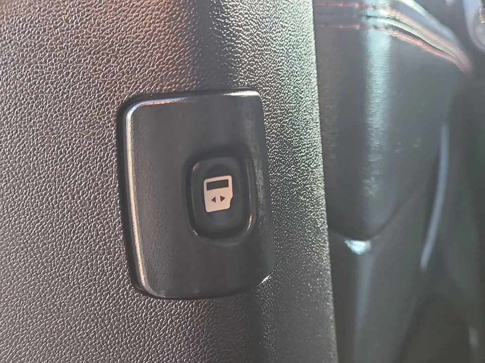 2020 Dodge Caravan - Image 12 of 12