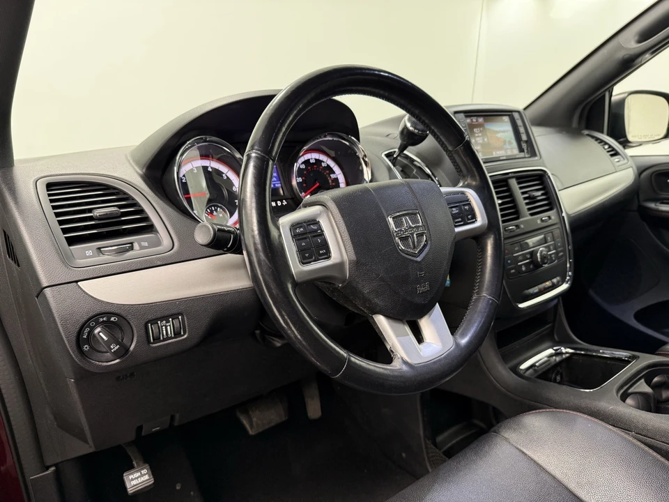 2020 Dodge Caravan - Image 12 of 12