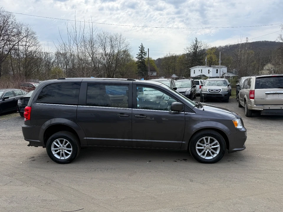 2020 Dodge Caravan - Image 6 of 16