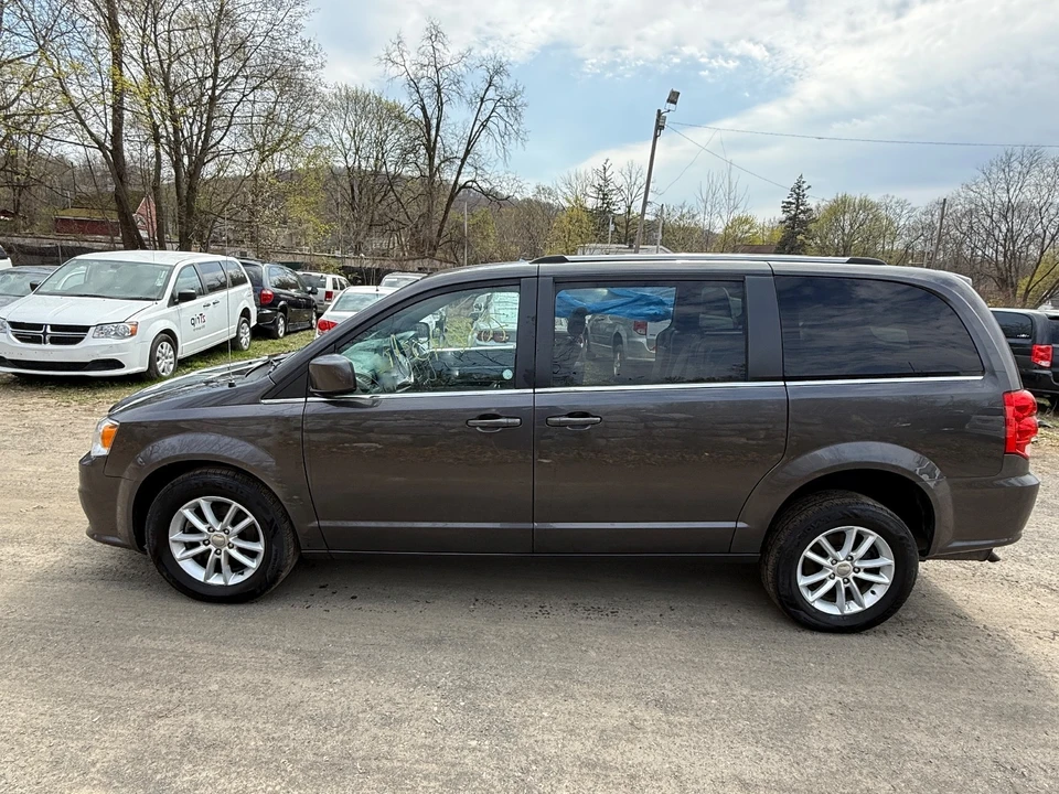 2020 Dodge Caravan - Image 3 of 16