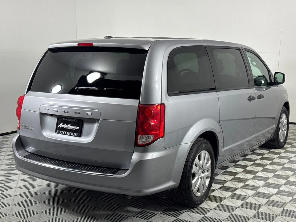 2020 Dodge Caravan - Image 5 of 12